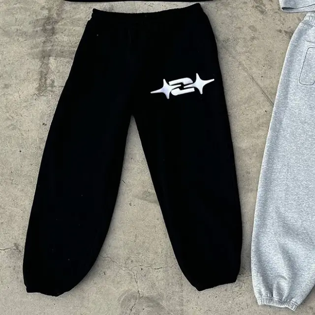 Autumn And Winter Casual Retro Hip-hop Sportswear Fashionable Hoodie - Black Trousers
