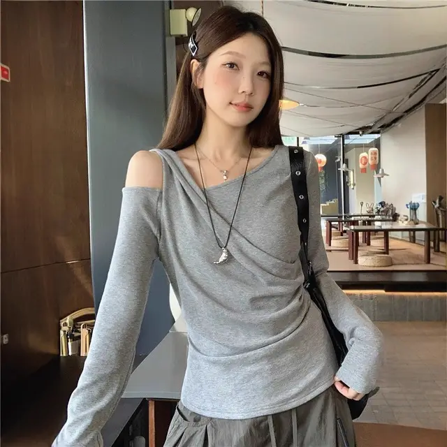 Women's Early Autumn Design Sense Niche Slim Pleated Waist cinching Base Shirt Gray - Shop at LoveMi