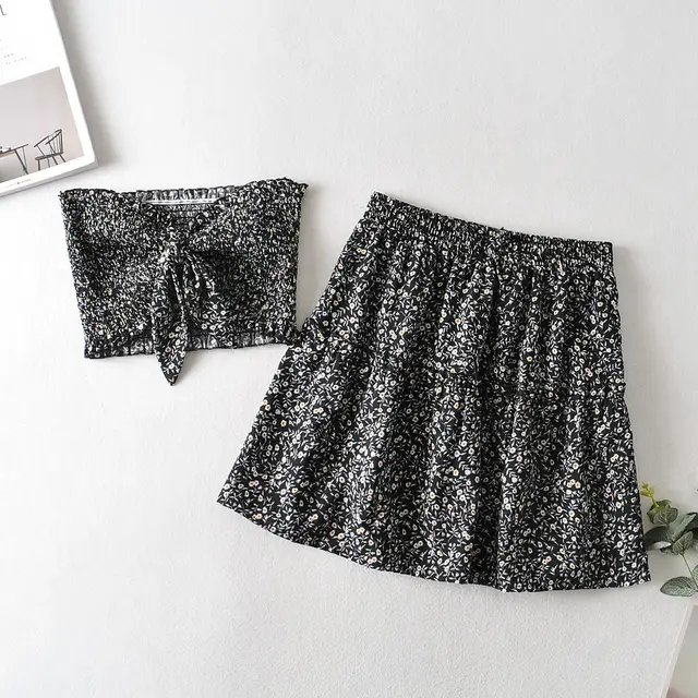 Women's New Patchwork Skirt With Wave Edge And Small Floral Pattern Black - Shop at LoveMi