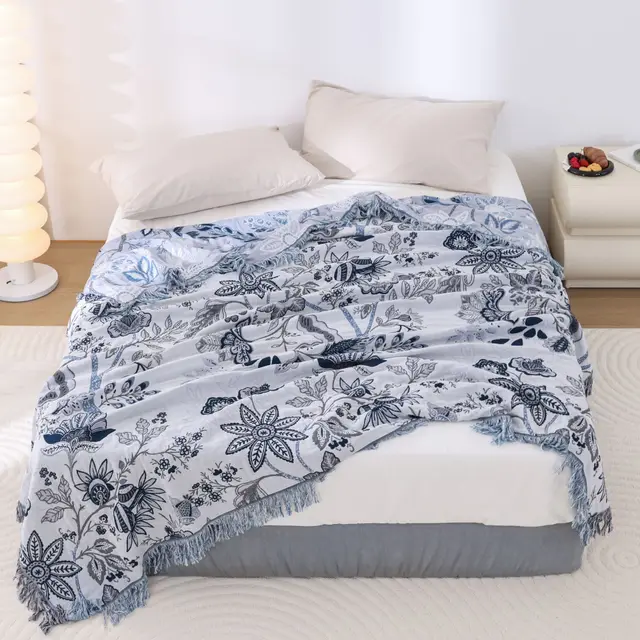 Universal Four season Sofa Cushion Slip proof Sofa Cover Simple Dust proof Black And White - Shop at LoveMi