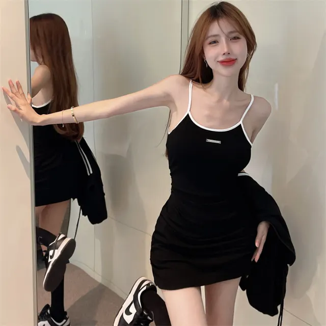 Women's Sleeveless Dress And Coat Two Piece Set Black Dress - Shop at LoveMi