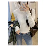 Ladies' Loose Twisted Round Neck Solid Color Sweater - White