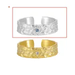 Hammer Texture Inlaid Diamond Ring For Women In Minimalist Style - White Gold Color