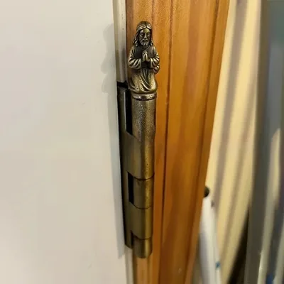 Funny Hinge Head Home Decoration 1Style - Shop at LoveMi