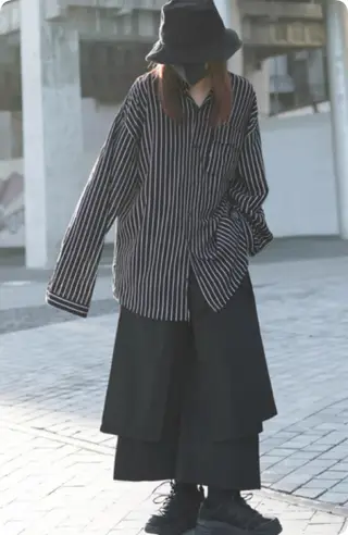 Black And White Striped Loose Long-sleeved Thin Shirt - Black