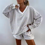 Women's Two-Piece Set Long-Sleeve V-Neck Loose Top And Athletic Shorts - Mixed Color-Xxl