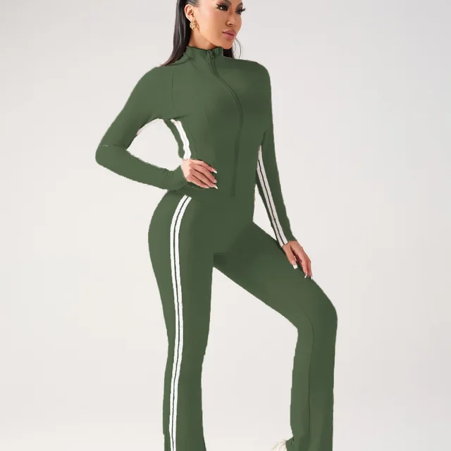 Versatile Outdoor Running And Fitness Apparel Sports Set Army Green - Shop at LoveMi