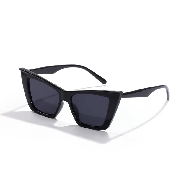 Triangle cat's eye glasses Black - Shop at LoveMi