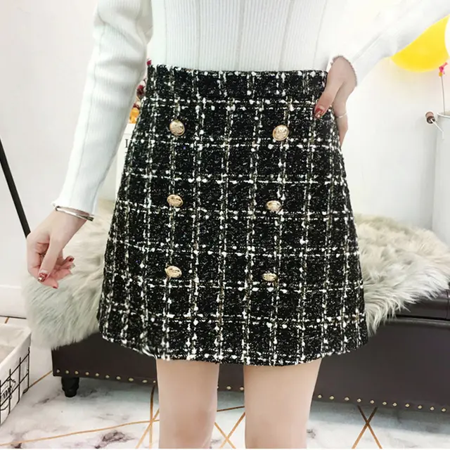 Small fragrance mini skirt Black Button - Shop at LoveMi