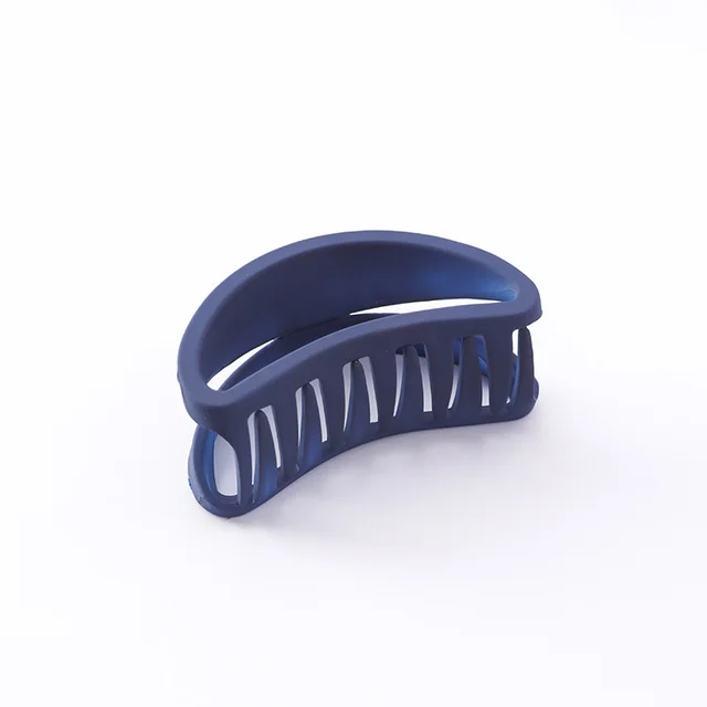 Half scratch ponytail clip Navy - Shop at LoveMi