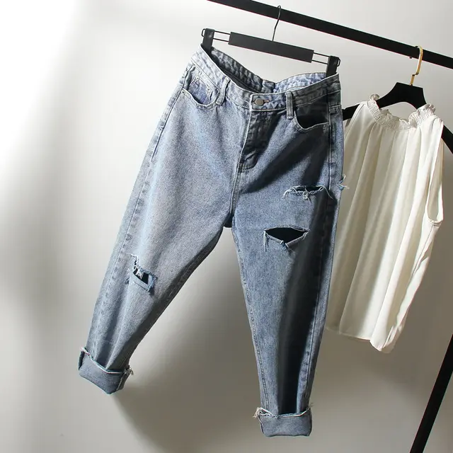 Oversized women's ripped jeans 5605Blue - Shop at LoveMi