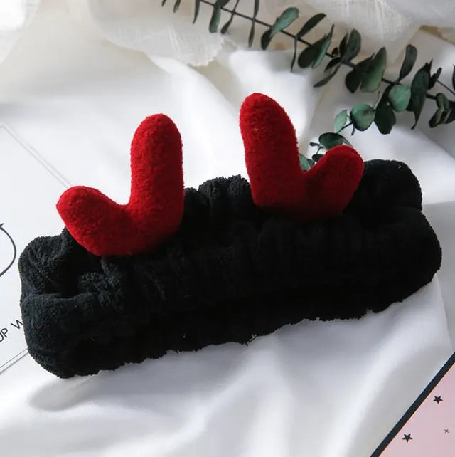 Korean version of cute selling antlers wash face with Japanese soft plush Christmas moose headband hair band hair accessories Black - Shop at LoveMi