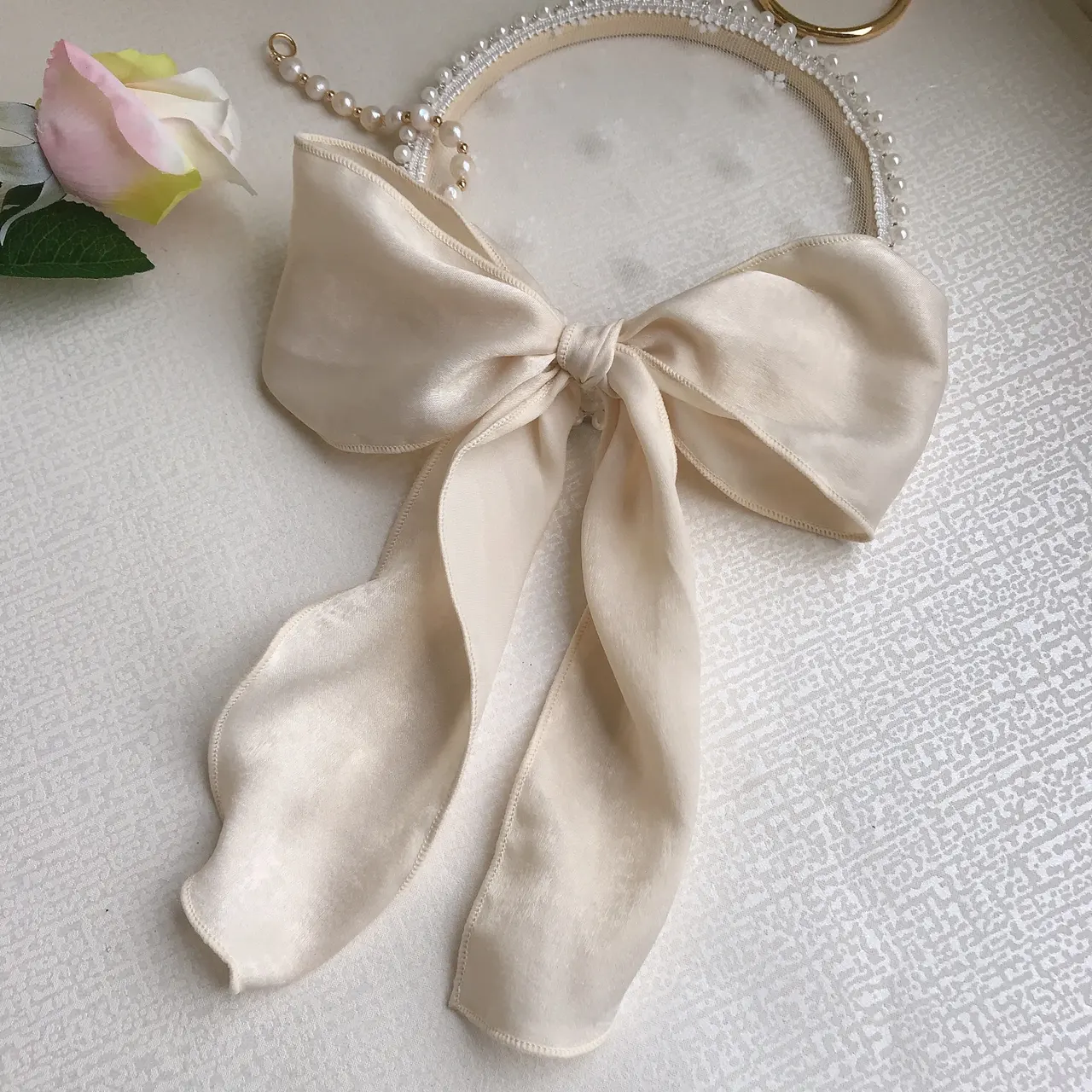Silk satin oversized bow hair tie - Cream Hair Tie