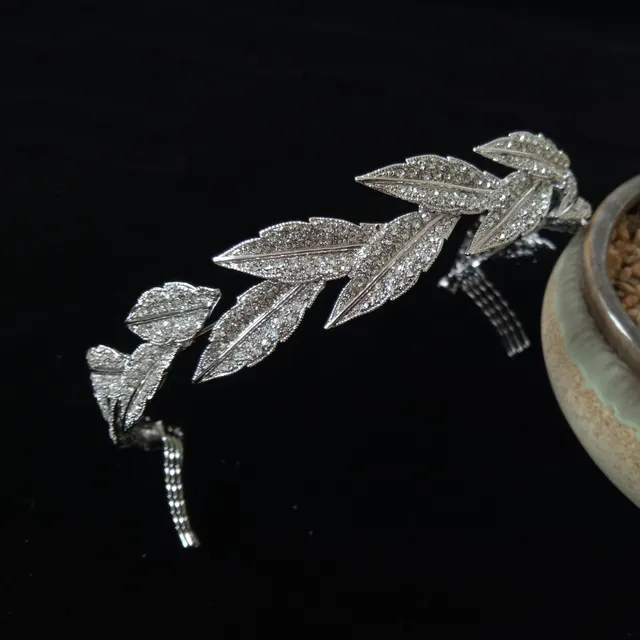 The bride leaves alloy crown diamond hoop Baroque Korean silver wedding headdress new wedding accessories - Shop at LoveMi