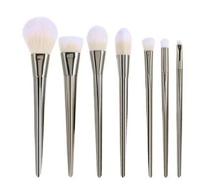 Rhombus 7 makeup brush, makeup brush, brush foundation, eye shadow, brush and makeup Silver - Shop at LoveMi