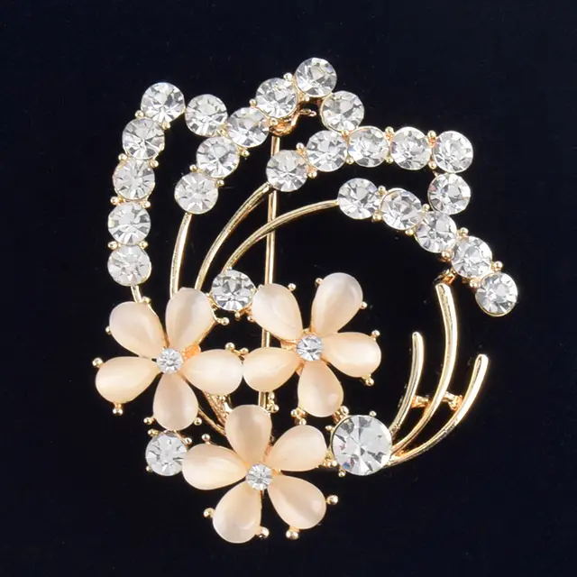 High end flower corsage, opal vintage brooch, wedding corsage White - Shop at LoveMi