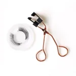 Assistant 1 Eyelashes