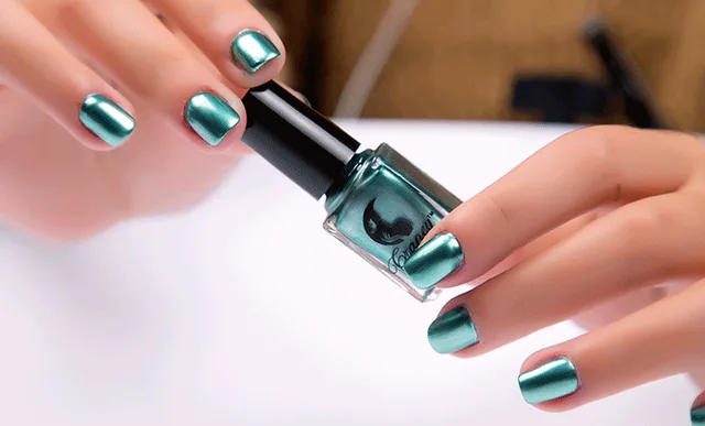 Stainless Steel Color Mirror Silver Nail Polish Green - Shop at LoveMi