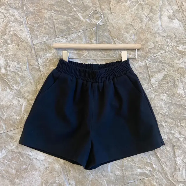 Women's shorts high waist, thin, loose, wide legs Black - Shop at LoveMi