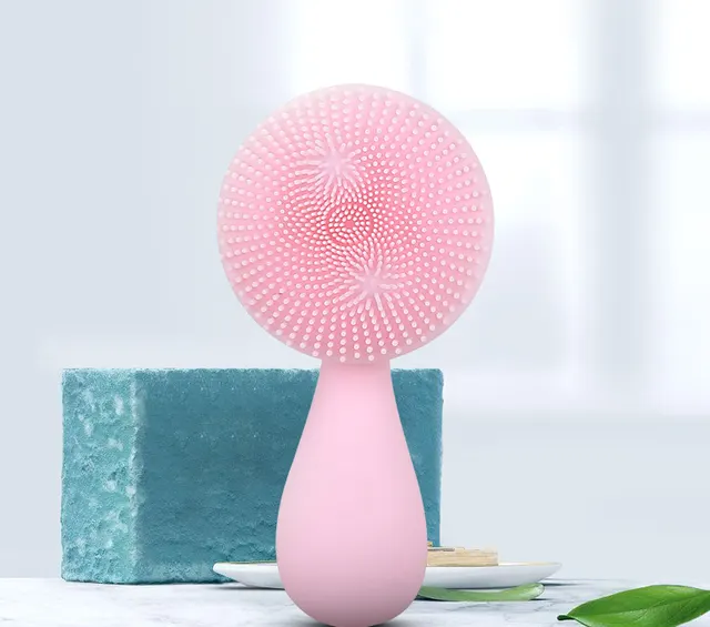Multifunctional face brush Pink - Shop at LoveMi