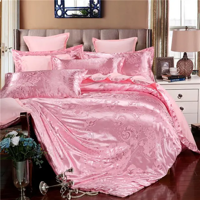 Four piece jacquard set Pink - Shop at LoveMi