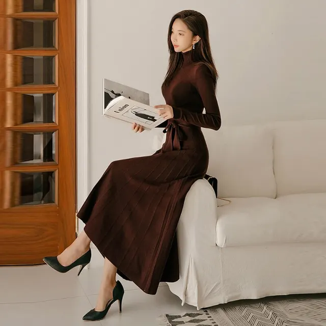 Medium length sweater bottomed skirt Wine Red - Shop at LoveMi