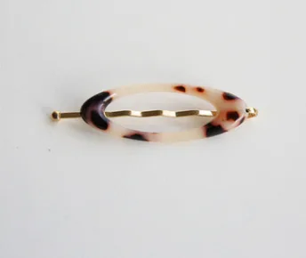 South Korea's Dongdaemun direct delivery Personality minimalist small and versatile leopard pattern side clips Hairpin word clip Oval Beige - Shop at LoveMi