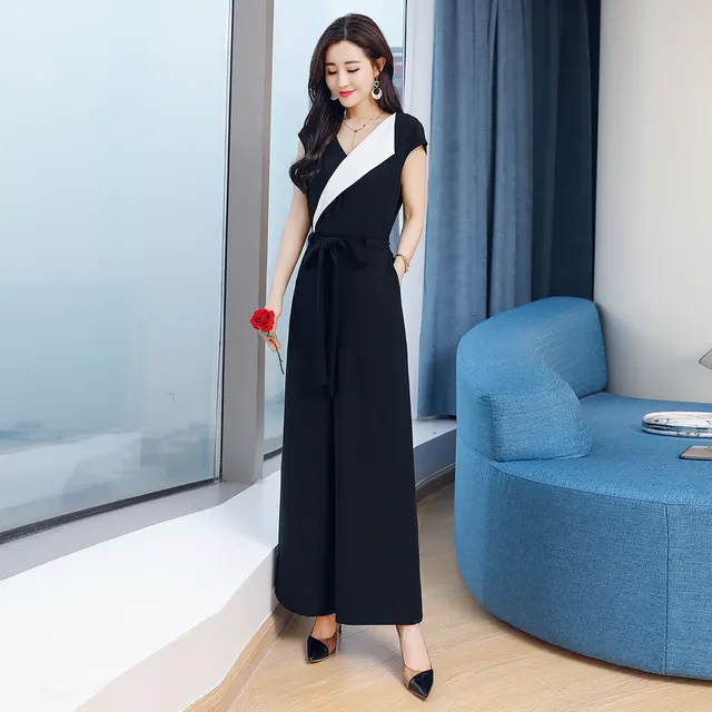 Elegant slim cropped trousers Black - Shop at LoveMi