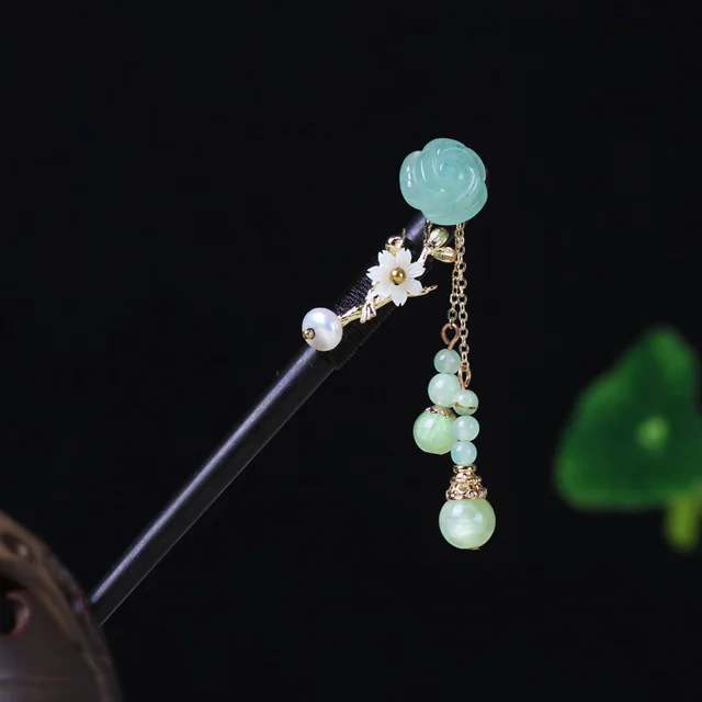 Hair pin with antique fringe Clinique - Shop at LoveMi