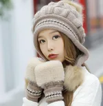 Kachi A-With Gloves