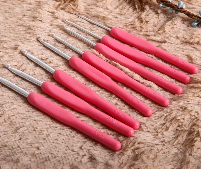 Knitting tools, sweater needles, soft handle crochet, imitation cola crochet, a set of 8 bags Rose Red - Shop at LoveMi
