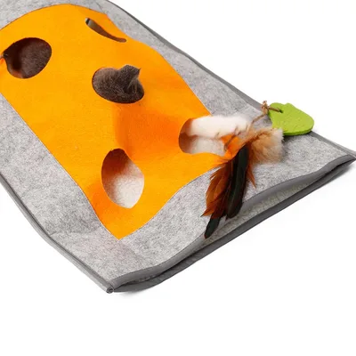 Cat scratching a blanket Grey Orange - Shop at LoveMi