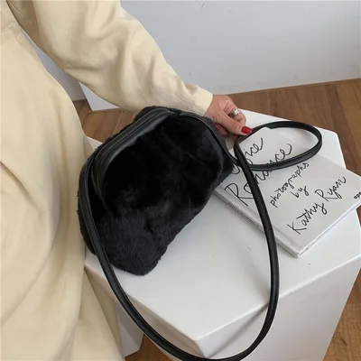 Messenger Bag Black - Shop at LoveMi