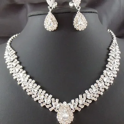 Manufacturers Selling Bride Wedding Accessories Earrings Set Drop Necklace Default - Shop at LoveMi