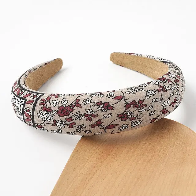 Thickened Sponge Floral Headband Wild Daisy Fabric Headband B62A Light Coffee - Shop at LoveMi
