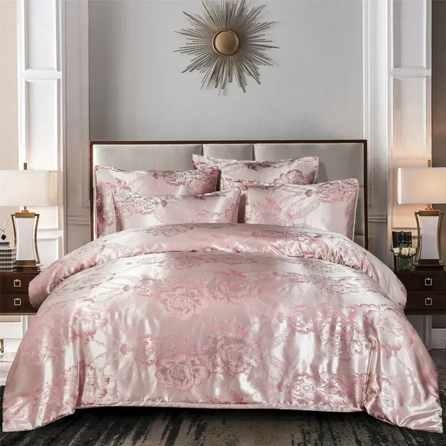 Three piece bedding set Pink - Shop at LoveMi