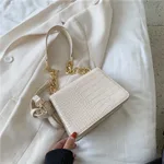 Versatile women's One Shoulder Messenger Bag - White