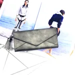 A new lady's wallet with seventy percent off ladies' Wallet - Gery