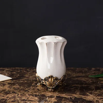 European Style Ceramic Lotion Bottle Resin Soap Bottle 3Style - Shop at LoveMi