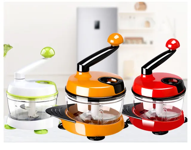 Meat grinder and vegetable cutter - Red