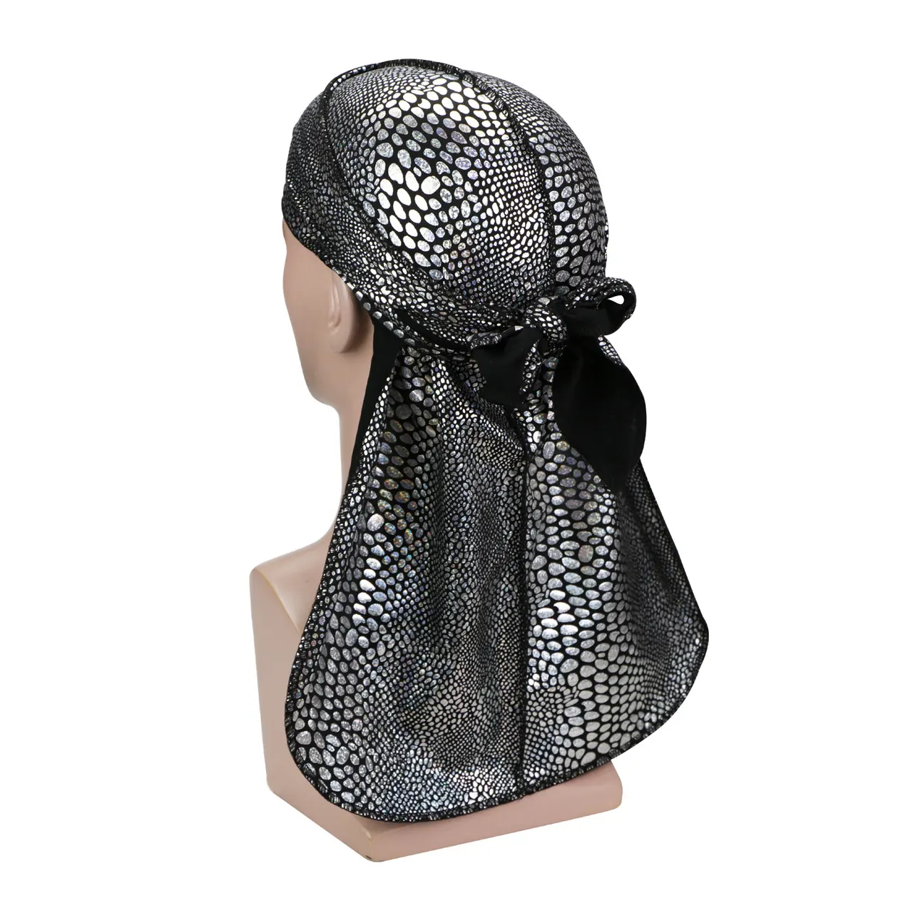 Long-tailed pirate hat and python print cap - Black