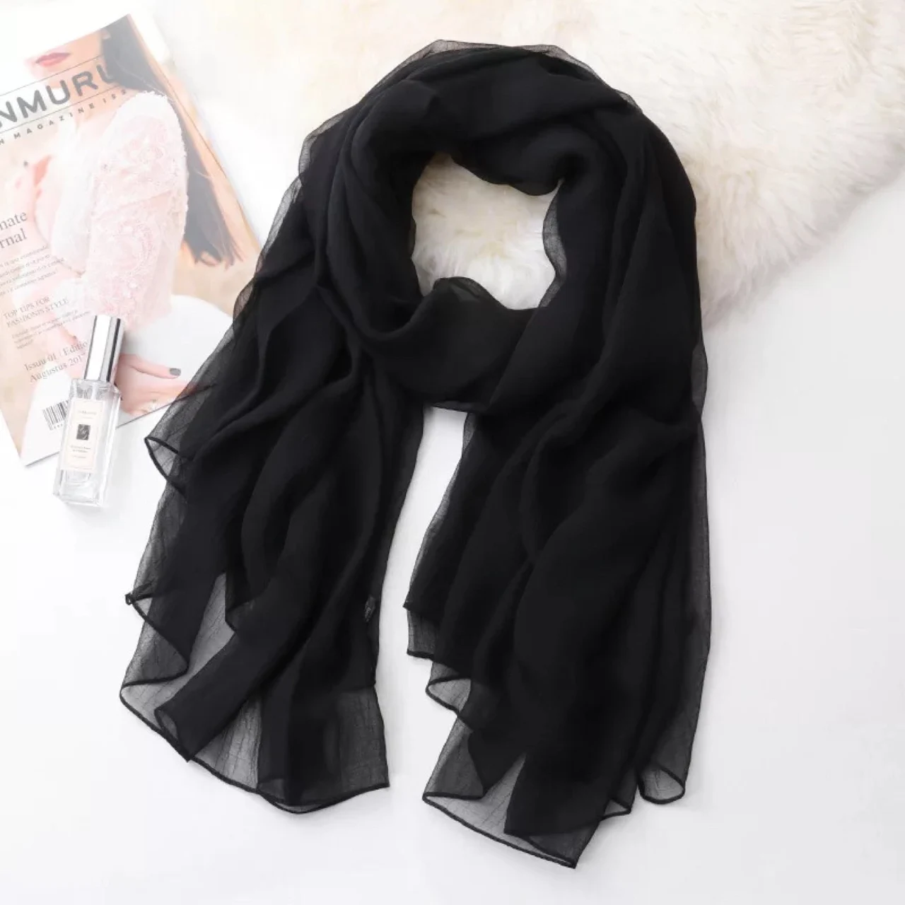 Long shawl beige scarf - Black
