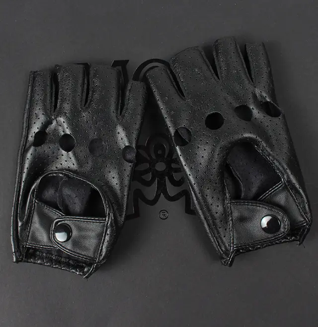 Korean version of the ladies DS street dance half finger gloves nightclub pole dance performance star dance dance gloves driving