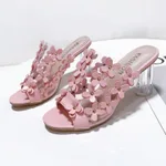 Slotted flower PVC block heel shoes - Pink