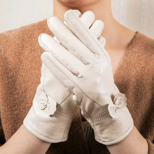 Butterfly Korean style split finger women gloves - Beige