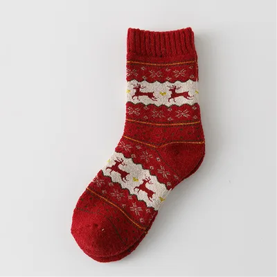 Christmas fawn in warm socks Red - Shop at LoveMi