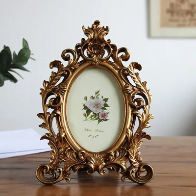 European oval resin photo frame Golden - Shop at LoveMi