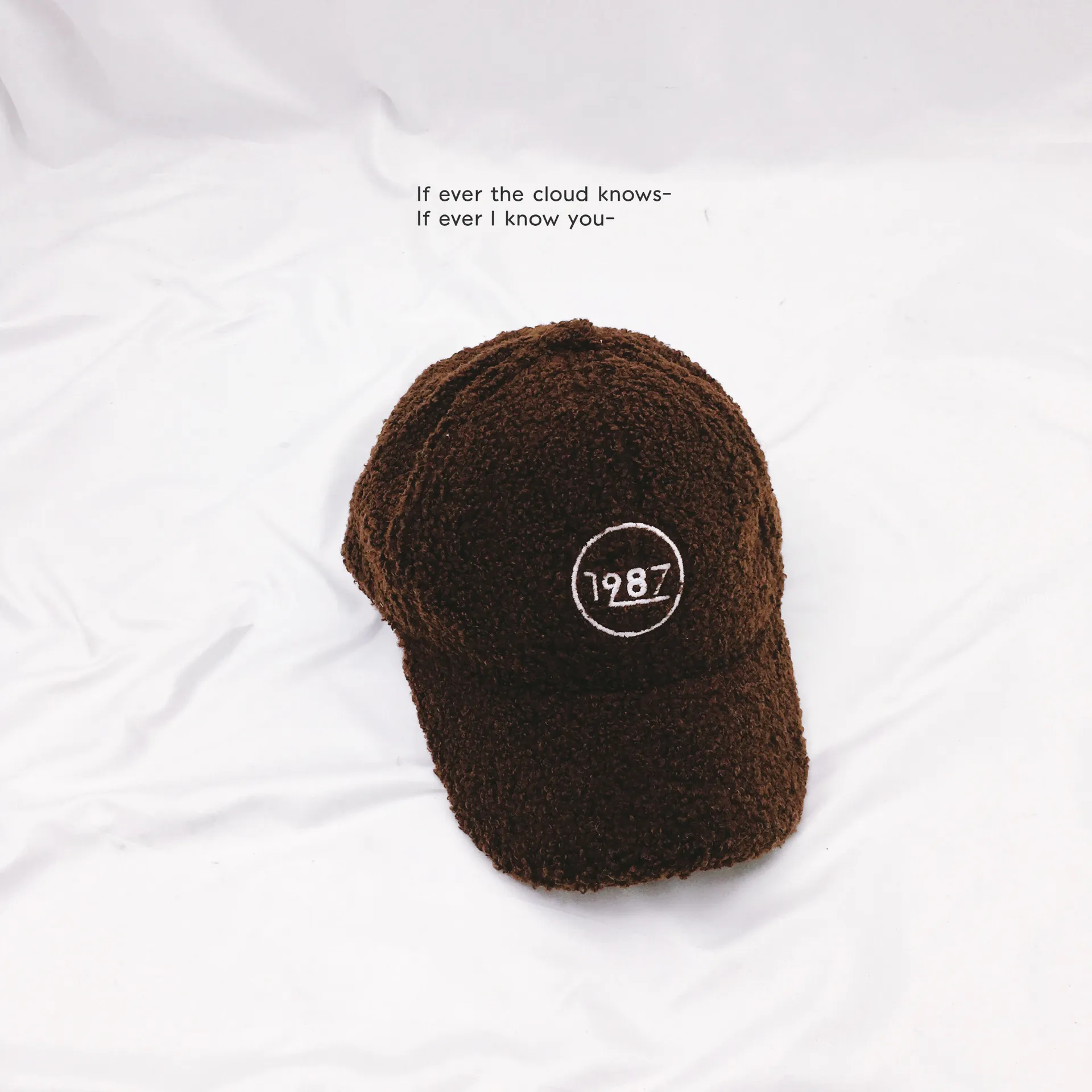 Teddy duck tongue hat - Color Three