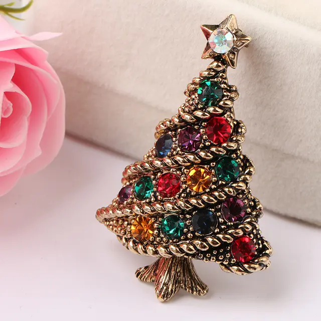 Vintage Diamond Christmas Tree Pin - Gold