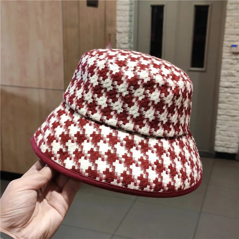 Retro Black And White Classic Thousand Bird Case Fisherman Hat Big Red - Shop at LoveMi